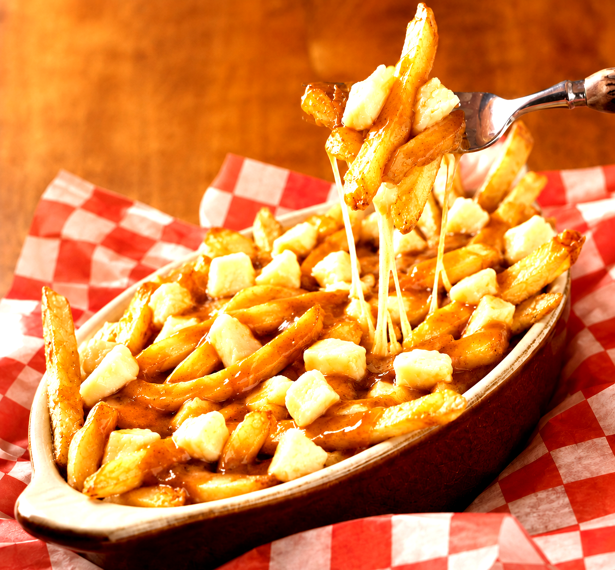 The Famous Canadian Poutine thumbnail
